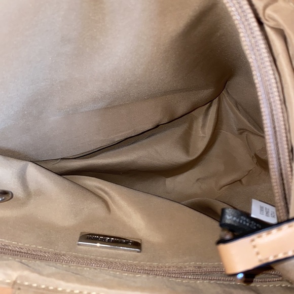 Giani Bernini Striped Two Tone Straw Bucket Crossbody Bag (Used) - Picture 7 of 15